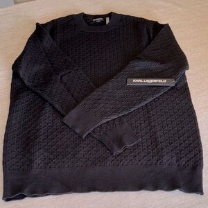KARL LAGERFELD - NWT - Men's Geo-Pattern Sweater - Size L